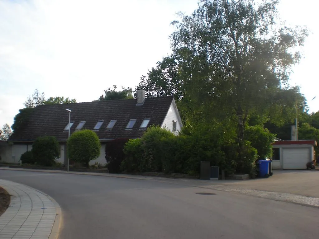 Give Apartment Billund 0*,